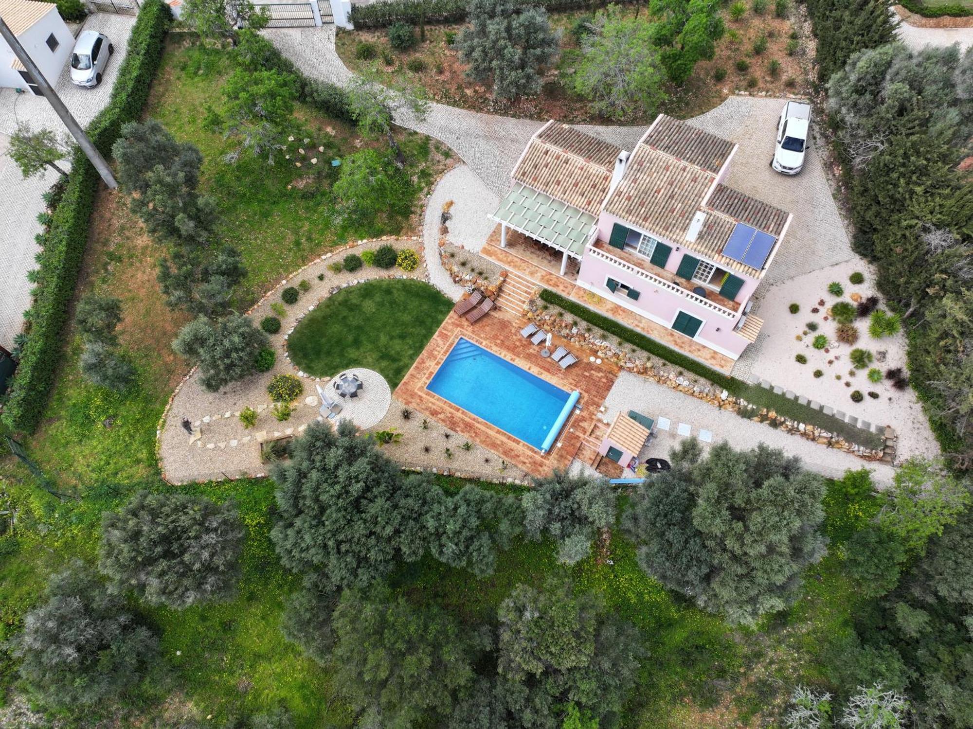 Casa Rosa Villa *